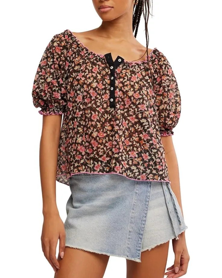 astra_peasant_top_0.webp Free People Shirts & Tops<Astra Peasant Top Black Combo