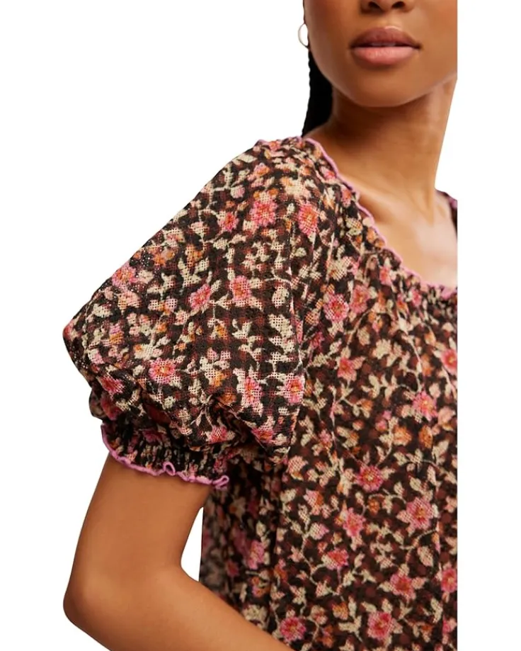 astra_peasant_top_3.webp Free People Shirts & Tops<Astra Peasant Top Black Combo