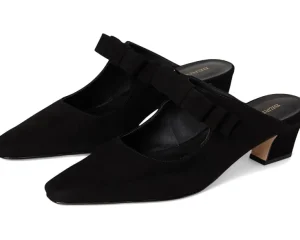 Bernardo Mules<Astrid Black