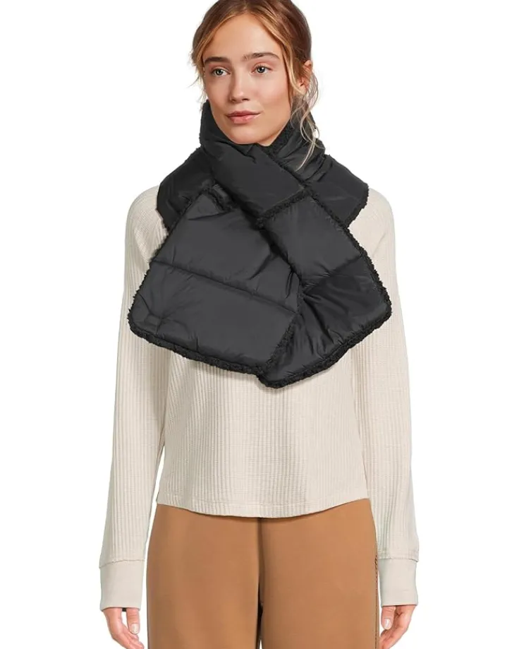 aw_uggfluff_rev_scarf_0.webp UGG Scarves<Aw fluff Rev Scarf Black