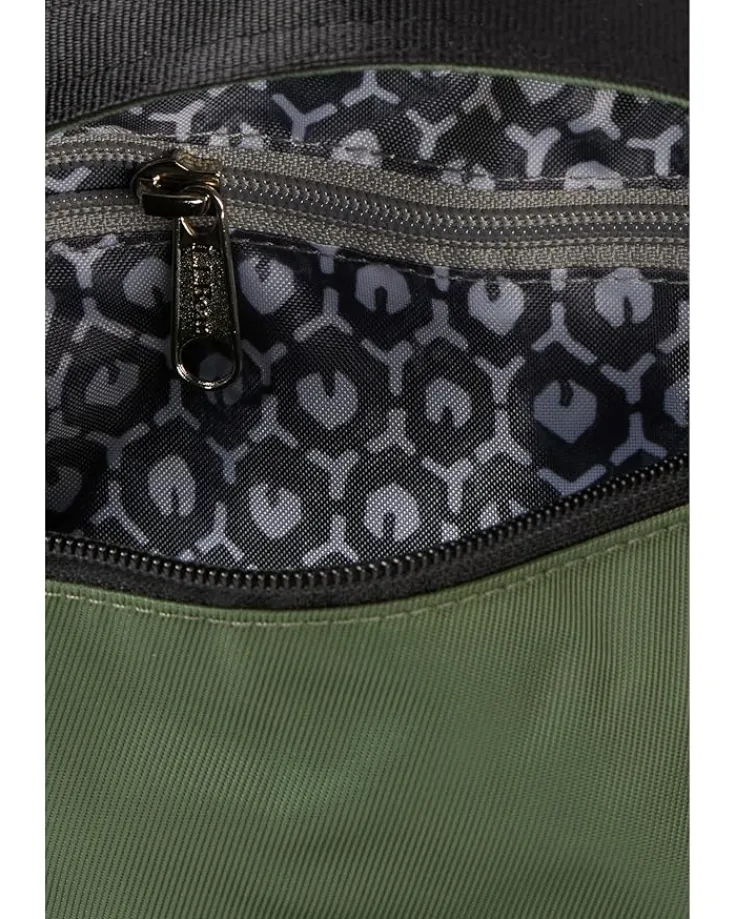 boundless_hybrid_waist_an_2.webp L.L.Bean Bags<Boundless Hybrid Waist and Sling Pack Dark Plum Rose