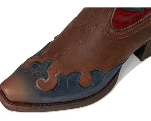 Ariat Cowboy Boots<Bravery Western Boots Dusted Fresh Denim/Sassy Brown
