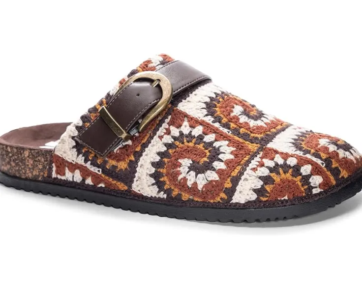 bunches_0.webp Dirty Laundry Slippers<Bunches Brown Multi