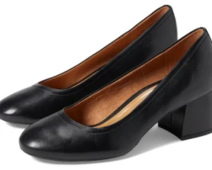 VIONIC Adaptive<Carmel Black Nappa