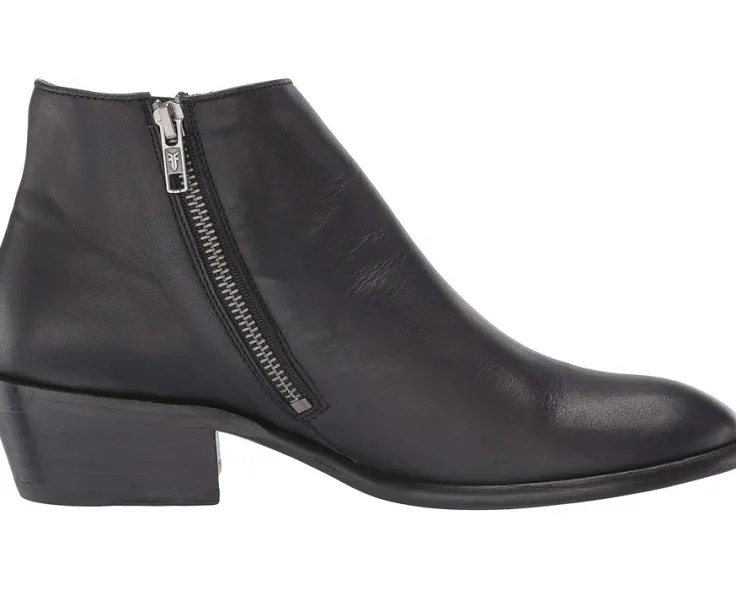 carson_piping_bootie_5.webp Frye Boots & Booties<Carson Piping Bootie Black Soft Full Grain