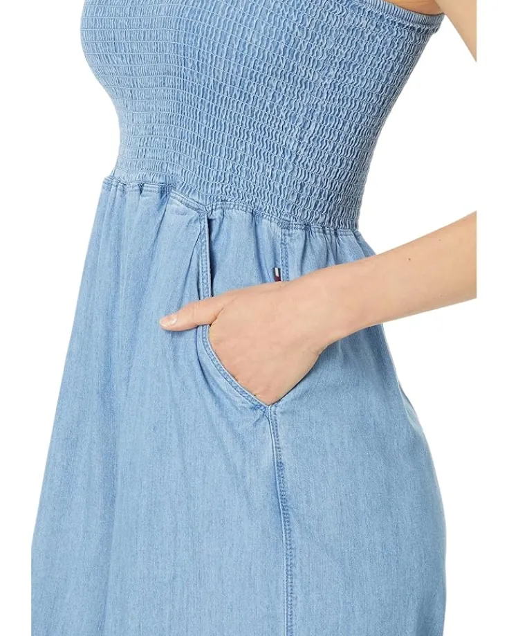 chambray_smocked_jumpsuit_2.webp Tommy Hilfiger Jumpsuits & Rompers<Chambray Smocked Jumpsuit Light Benson