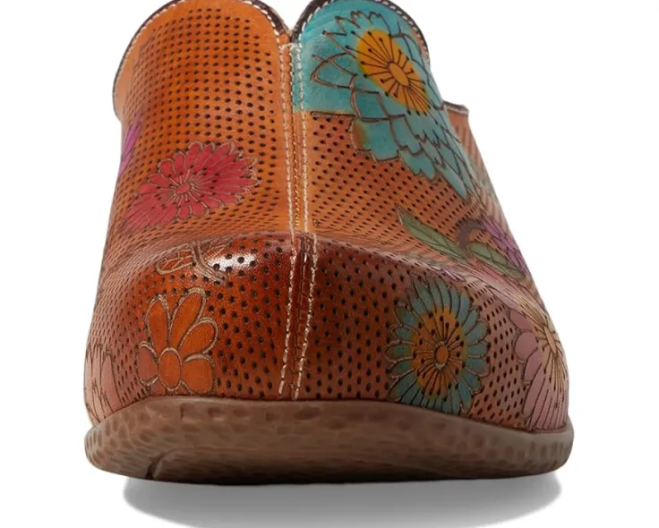 chienti_1.webp L'Artiste by Spring Step Clogs<Chienti Camel Multi