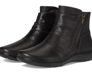 Clarks Adaptive<Cora Pace Chocolate Leather