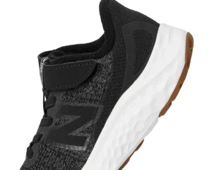 New Balance Kids Adaptive | Adaptive<Fresh Foam Arishi v4 Bungee Lace with Top Strap (Little Kid) Black/Phantom