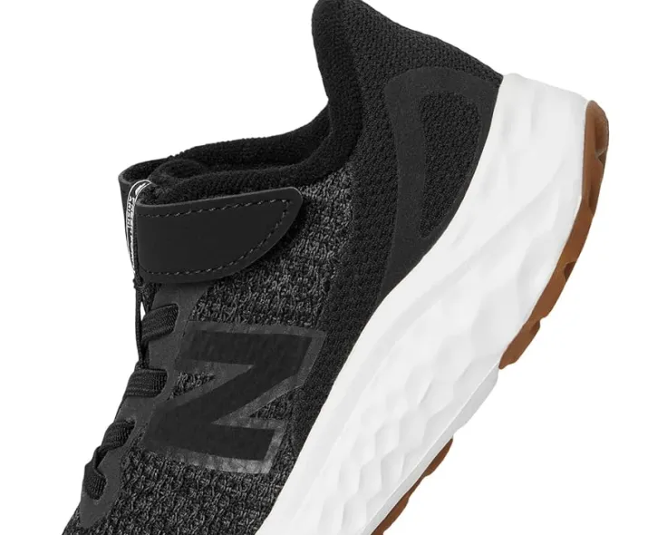 fresh_foam_arishi_v_bunge_5.webp New Balance Kids Adaptive | Adaptive<Fresh Foam Arishi v4 Bungee Lace with Top Strap (Little Kid) Black/Phantom