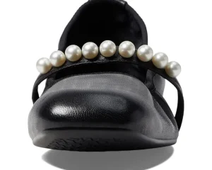 Stuart Weitzman Flats<Goldie Ballet Flat Black