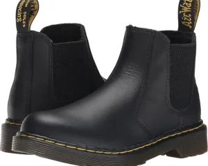 Dr. Martens Kid's Collection Adaptive | Boots<2976 Junior Chelsea Boot (Little Kid/Big Kid) Black Softy T