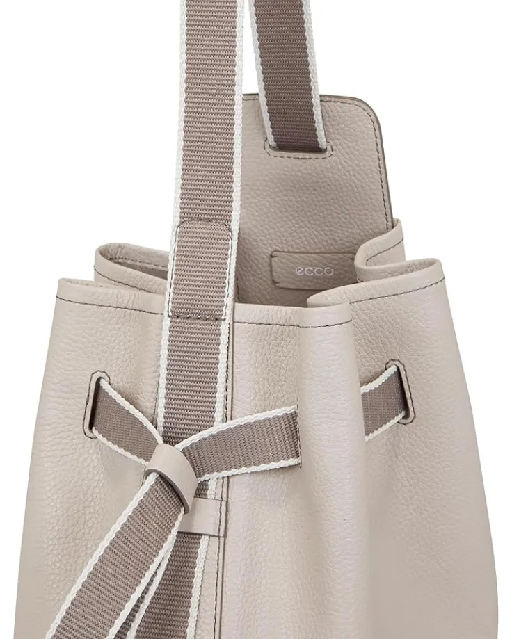medium_sail_bag_4.webp ECCO Bags<Medium Sail Bag Black Pebbled Leather