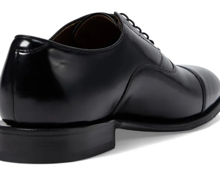 melton_classic_dress_cap__4.webp Johnston & Murphy Adaptive | Oxfords<Melton Classic Dress Cap Toe Oxford Black Brushed Veal