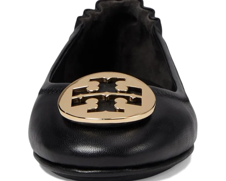 minnie_travel_ballet_w_me_1.webp Tory Burch Flats<Minnie Travel Ballet w/ Metal Logo Perfect Black/Gold