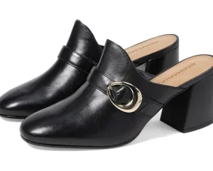 Bernardo Mules<Natasia Black