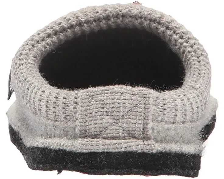 olivia_4.webp Haflinger Slippers<Olivia Stone