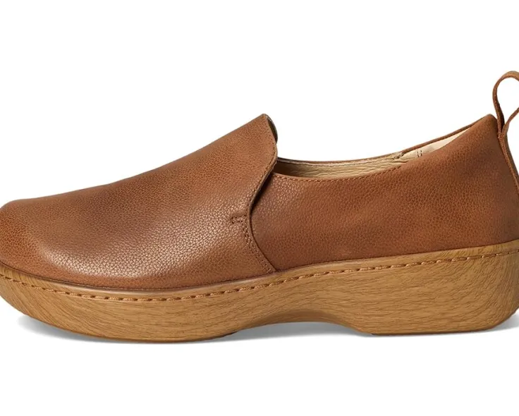 orygin_3.webp Alegria Flats<Orygin Maple
