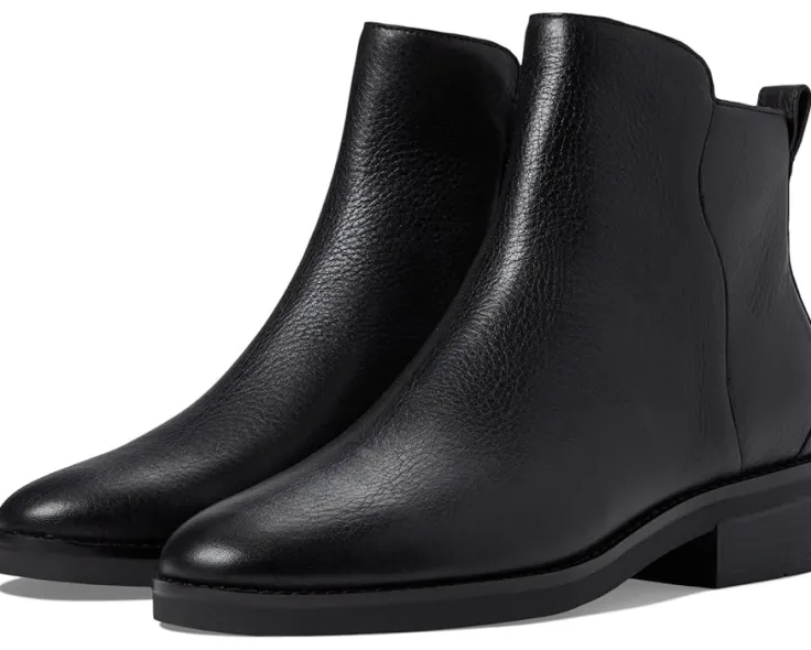 river_chelsea_bootie_0.webp Cole Haan Boots & Booties<River Chelsea Bootie BLACK LEATHER W/BLACK OUTSOLE