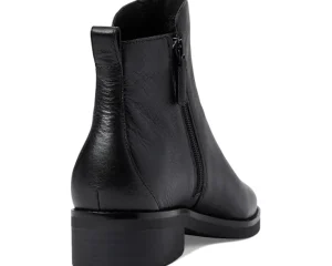Cole Haan Boots & Booties<River Chelsea Bootie BLACK LEATHER W/BLACK OUTSOLE