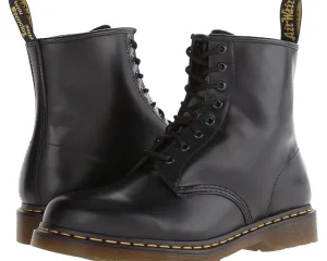 Dr. Martens Boots & Booties<1460 Smooth Leather Lace Up Boots Black Smooth