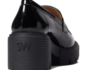 Stuart Weitzman Loafers<Soho Loafer Black