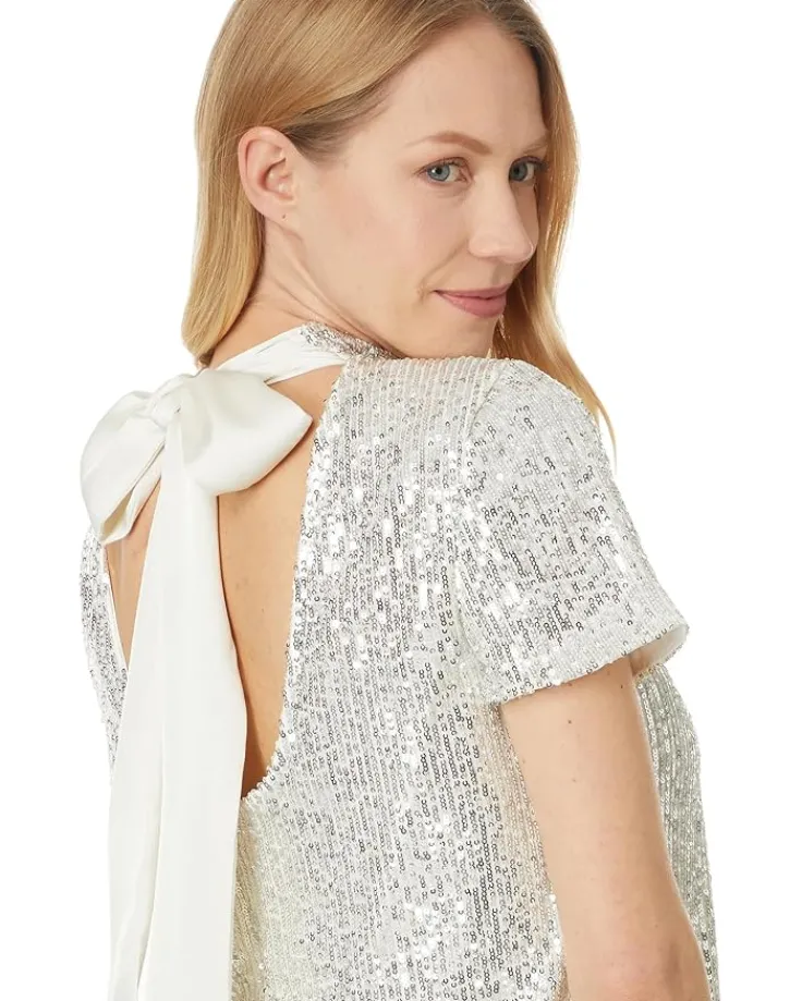 ss_mock_nk_sequin_blse_w__2.webp CeCe Shirts & Tops<S/S Mock Nk Sequin Blse W/ Back Bow 246 Champagne