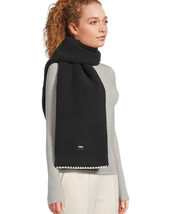 UGG Scarves<fluff Scalloped Scarf Black