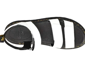 Dr. Martens Kid's Collection Klaire (Big Kid) | Kids/BOY Sandals | Sandals