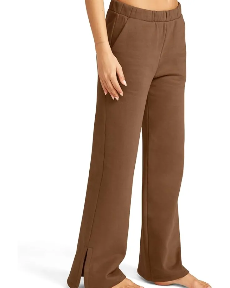 on_the_go_pants_1.webp Beyond Yoga On The Go Pants | Women Pants